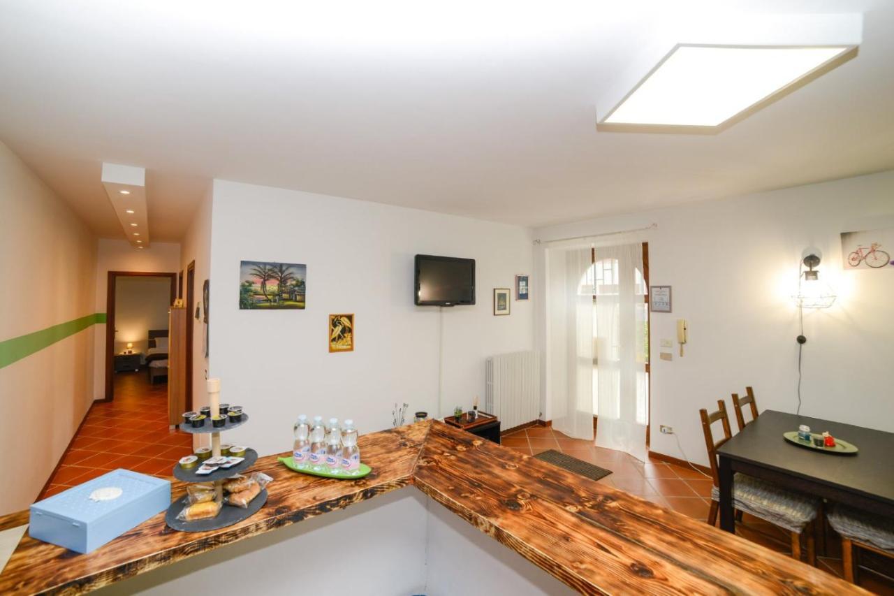 Loft Free Parking Agli Ulivi Moderno E Spazioso Peschiera del Garda Dış mekan fotoğraf