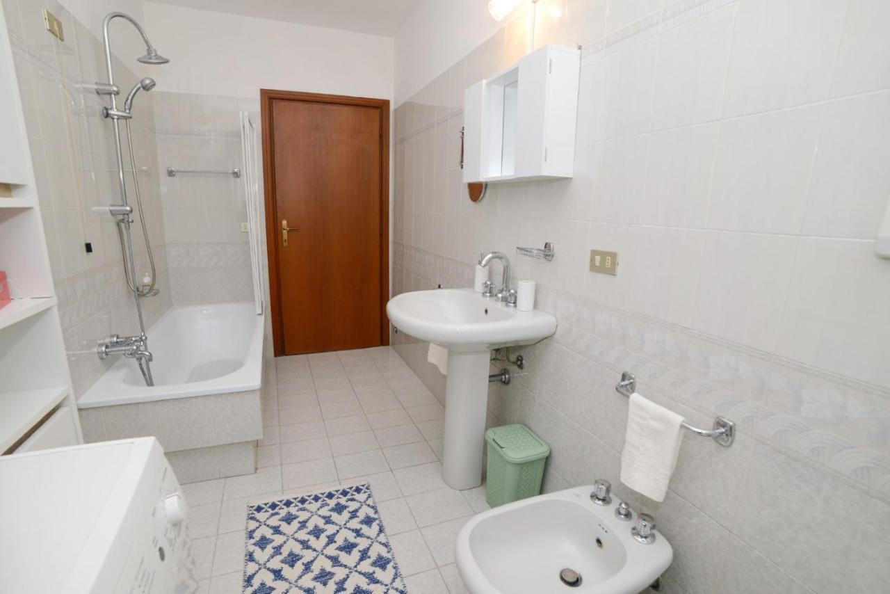 Loft Free Parking Agli Ulivi Moderno E Spazioso Peschiera del Garda Dış mekan fotoğraf